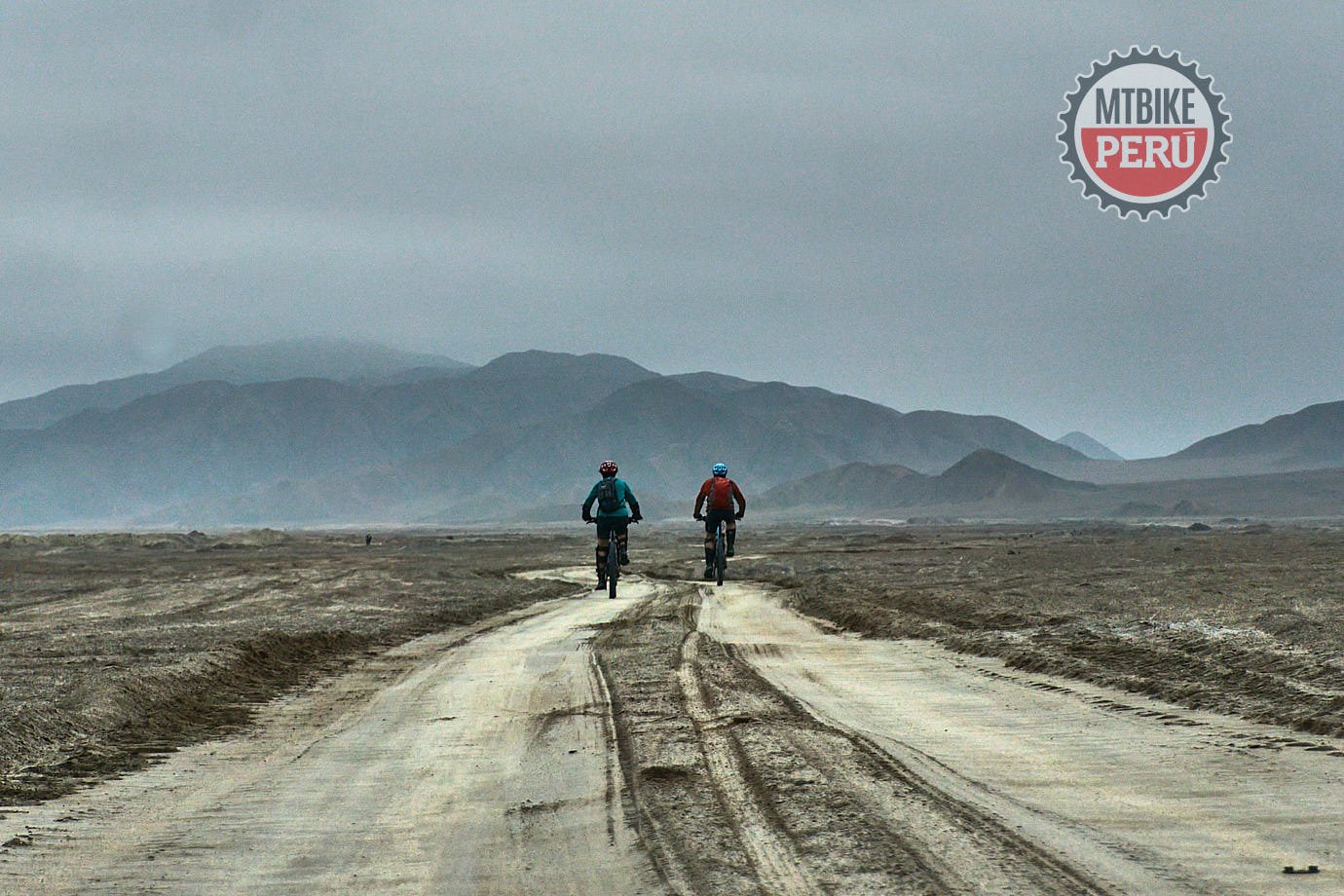 OLLEROS 19.07 0015 1 mountain bike peru