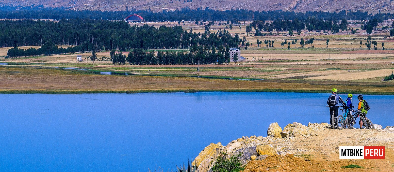 LAGUNA DE PACA 03 mountain bike peru
