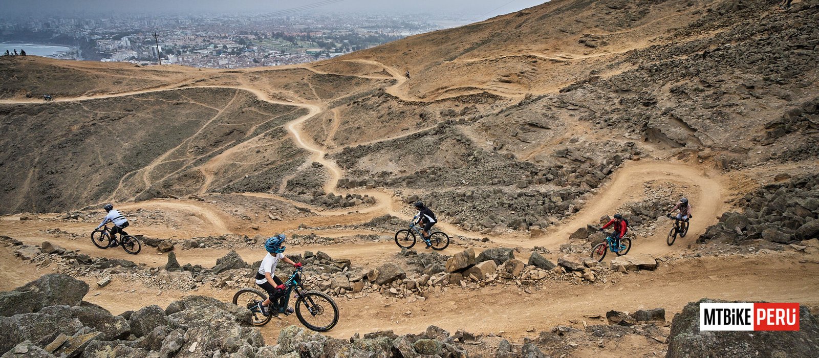morro nov1 034 mountain bike peru