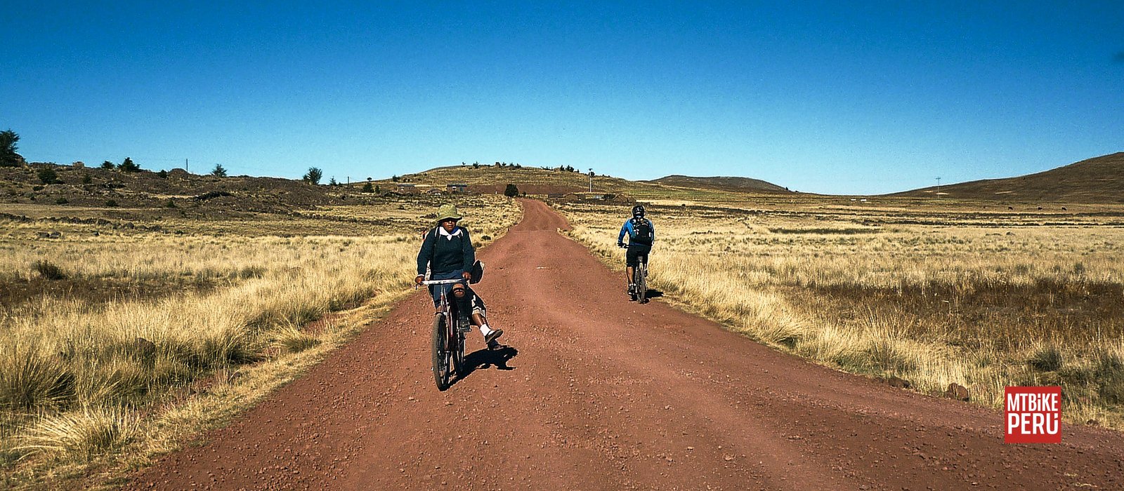 SILLUSTANI 016 1 mountain bike peru
