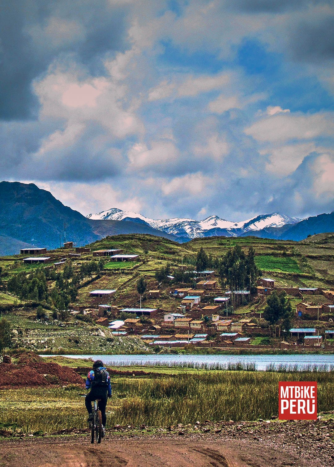 cusco cuatro lagunas 047 1 mountain bike peru