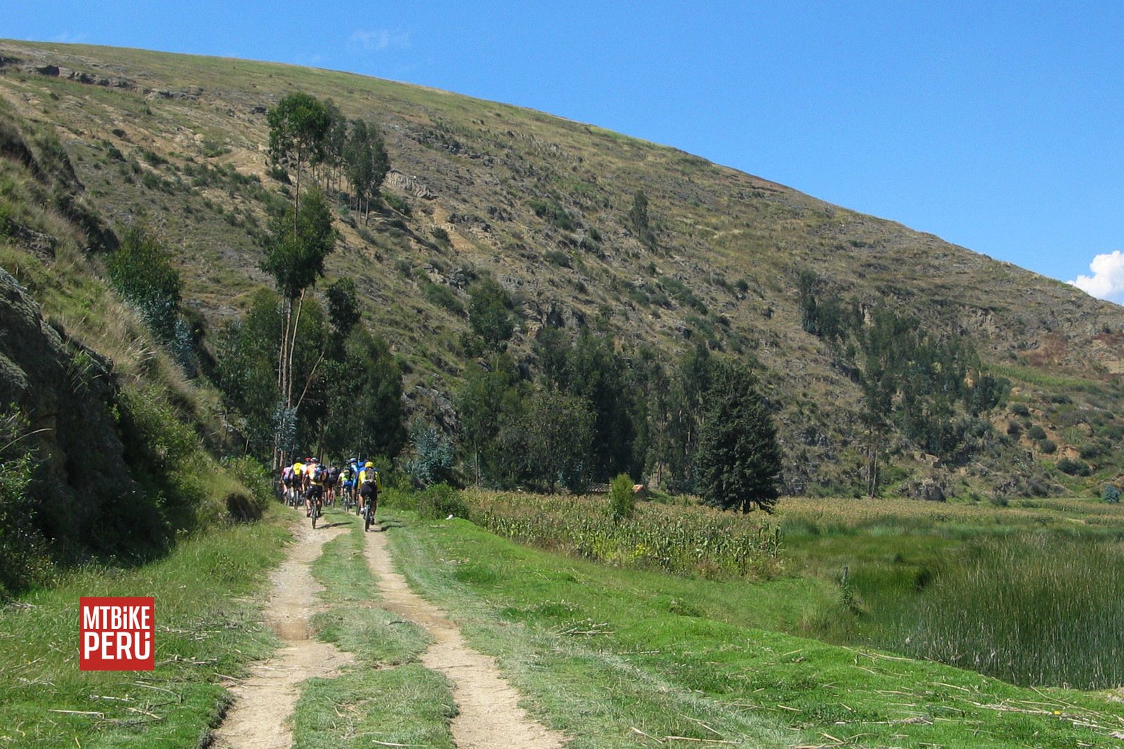 JAUJA LAGUNA DE PACA 0006 mountain bike peru