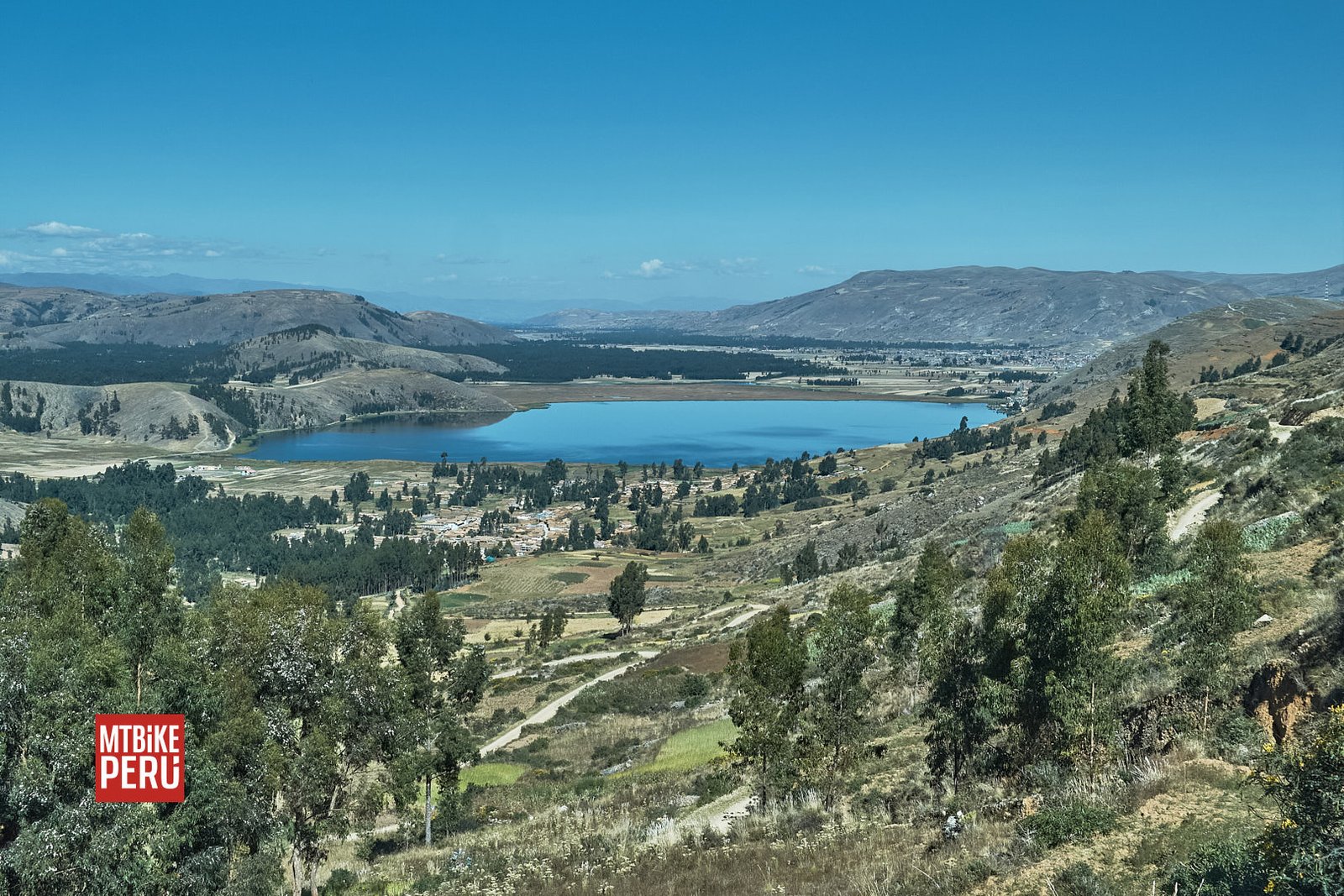 JAUJA LAGUNA DE PACA 0039 mountain bike peru