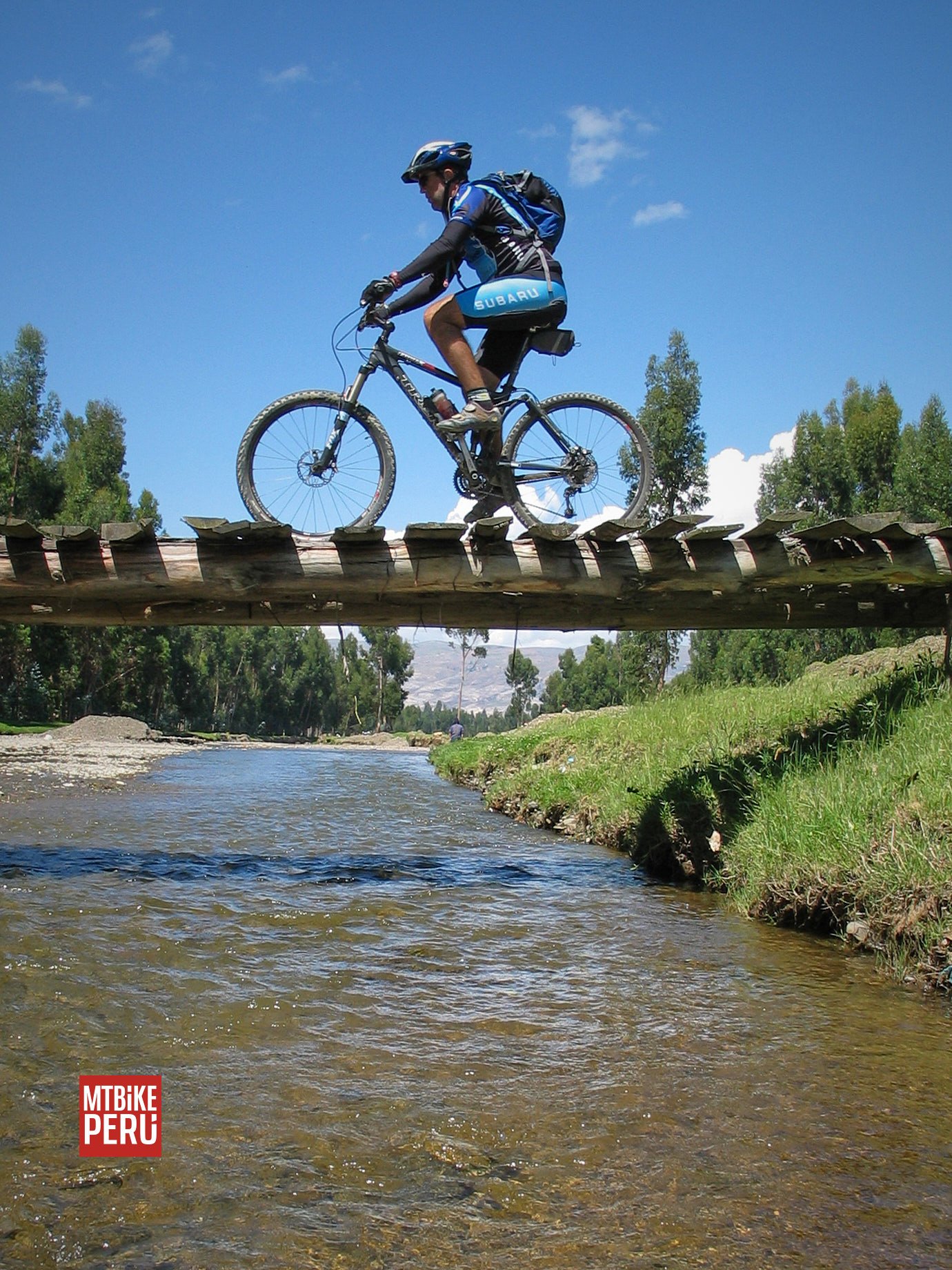 PACA 0318 mountain bike peru